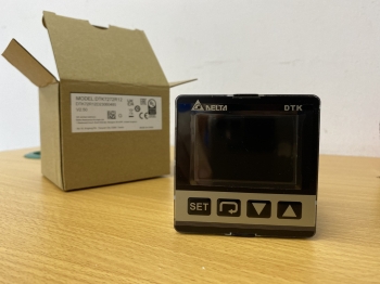 Đồng hồ nhiệt Delta DTK7272R02